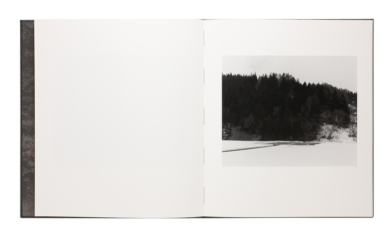 より深い静けさのために風は唱う - 村越としや | ZEN FOTO GALLERY