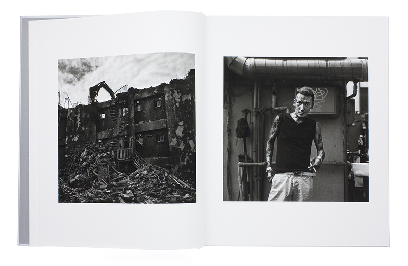 TOKYO CIRCULATION (silver) - 有元伸也 | ZEN FOTO GALLERY - アジア